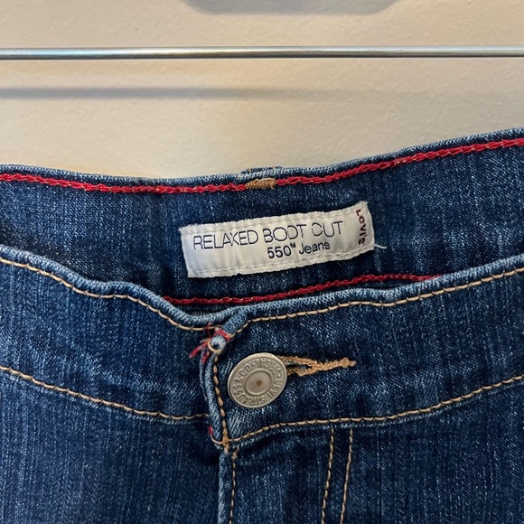 SOLD!❌ - Levi’s Blue Denim Relaxed Boot Cut Jeans - Picture 2 of 5